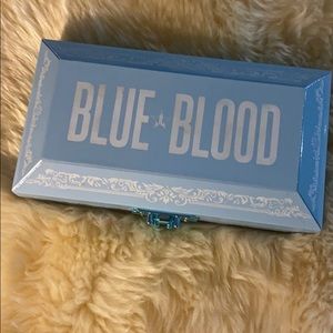 Jeffree Star Blue Blood Eyeshadow Palette